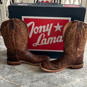 Tony Lama Brown Leather Western Cowboy Boots with Embroidered Shaft